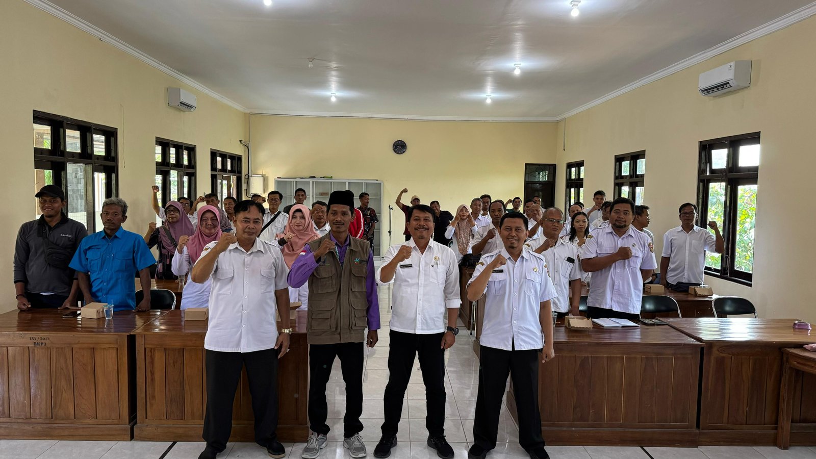 SOSIALISASI DAGING ASUH (AMAN, SEHAT, UTUH, DAN HALAL)